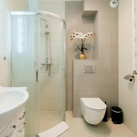 Stone Hill - 8a37 Apartmán *